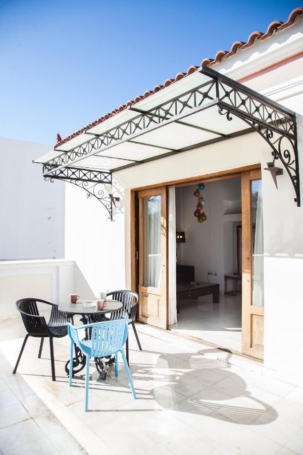 Unique Apt W/ Veranda Walking Distance To Sites Lejlighed Athen Eksteriør billede
